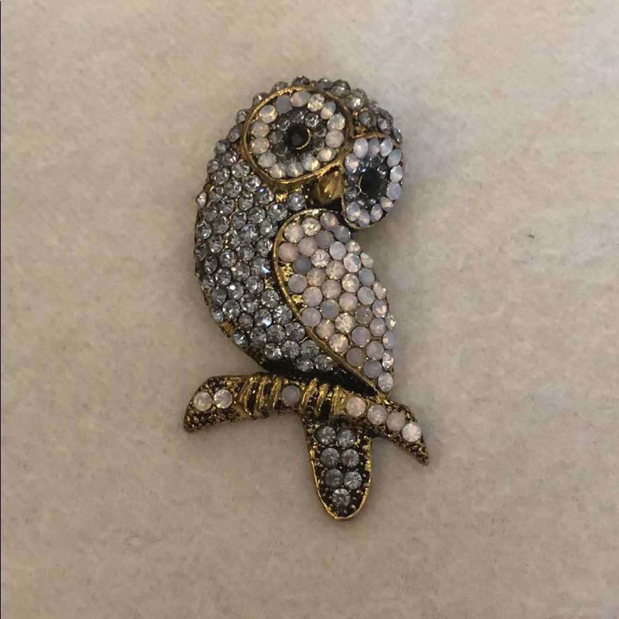 Brooch Also Can Be Used As Pendant Brooch Also Can Be Used As Pendant